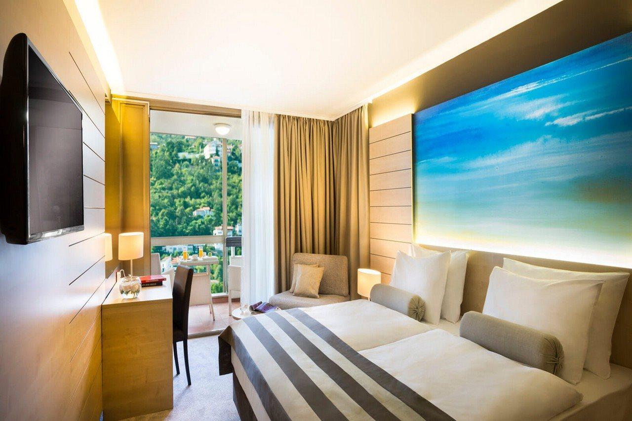 Hotel Excelsior - Liburnia Ловран Екстериор снимка