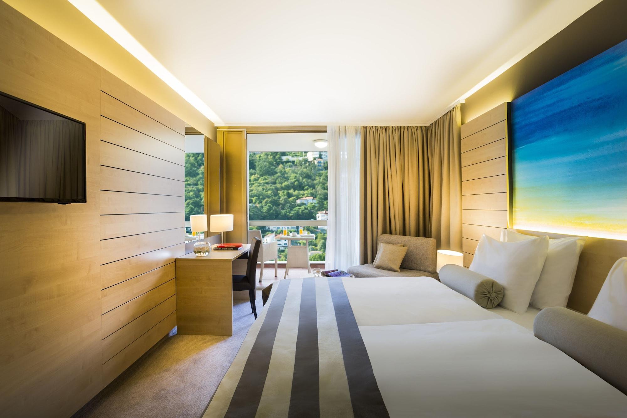 Hotel Excelsior - Liburnia Ловран Екстериор снимка