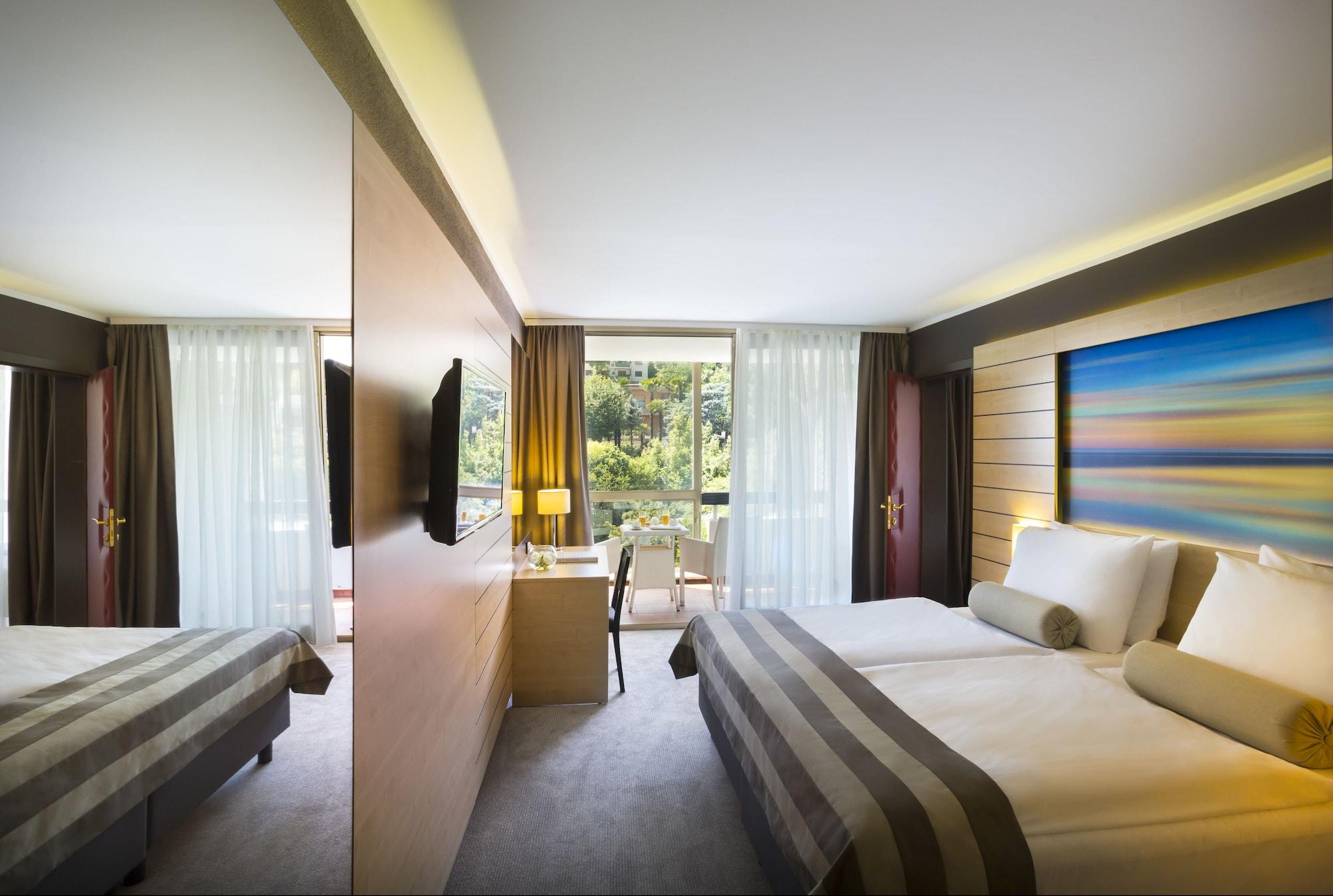 Hotel Excelsior - Liburnia Ловран Екстериор снимка