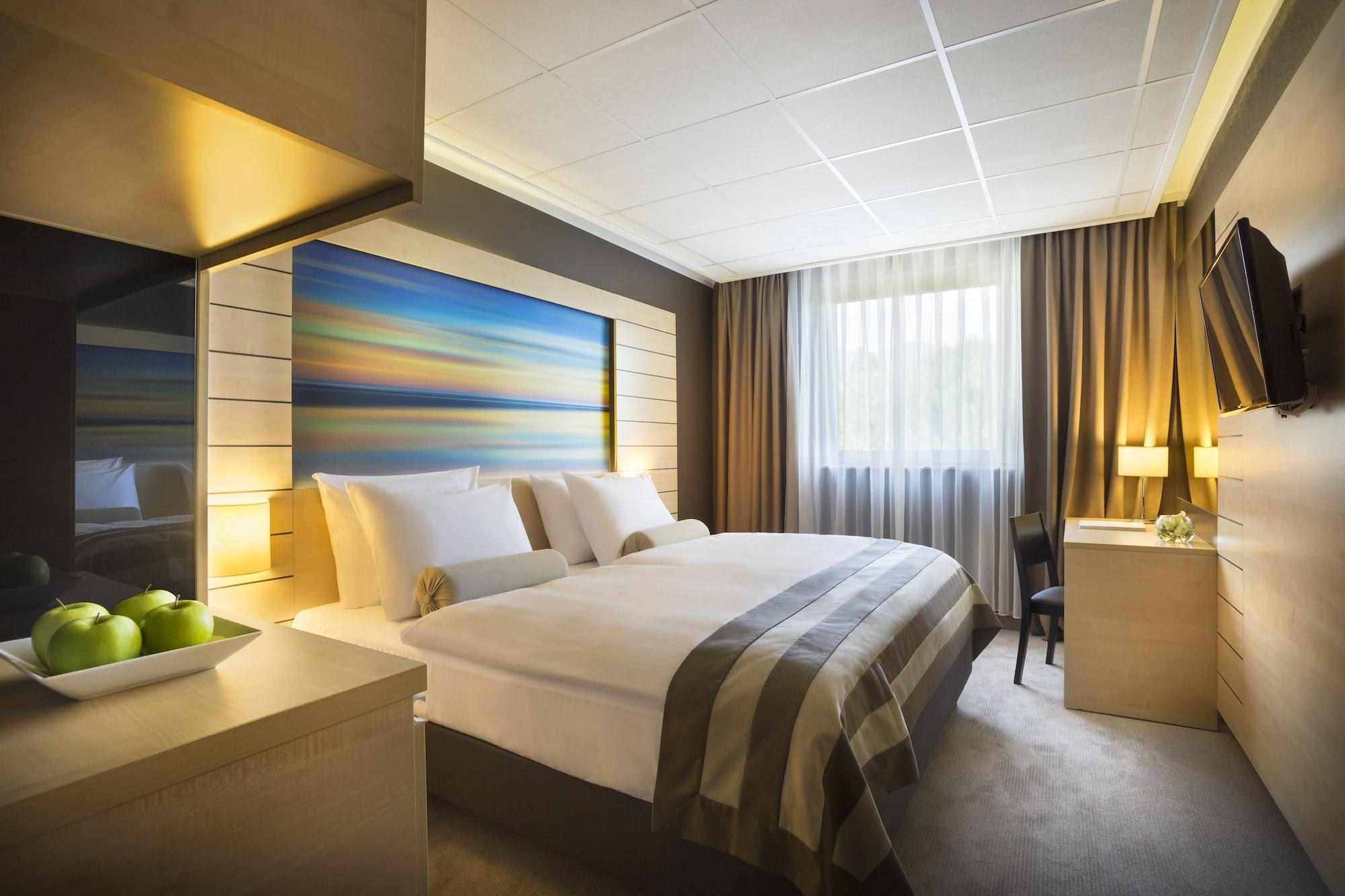Hotel Excelsior - Liburnia Ловран Екстериор снимка