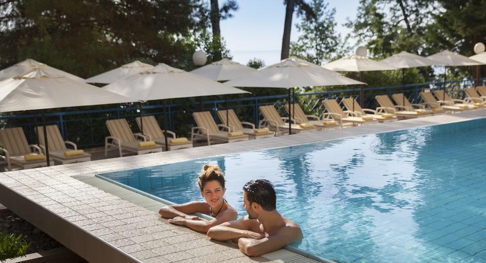 Hotel Excelsior - Liburnia Ловран Екстериор снимка