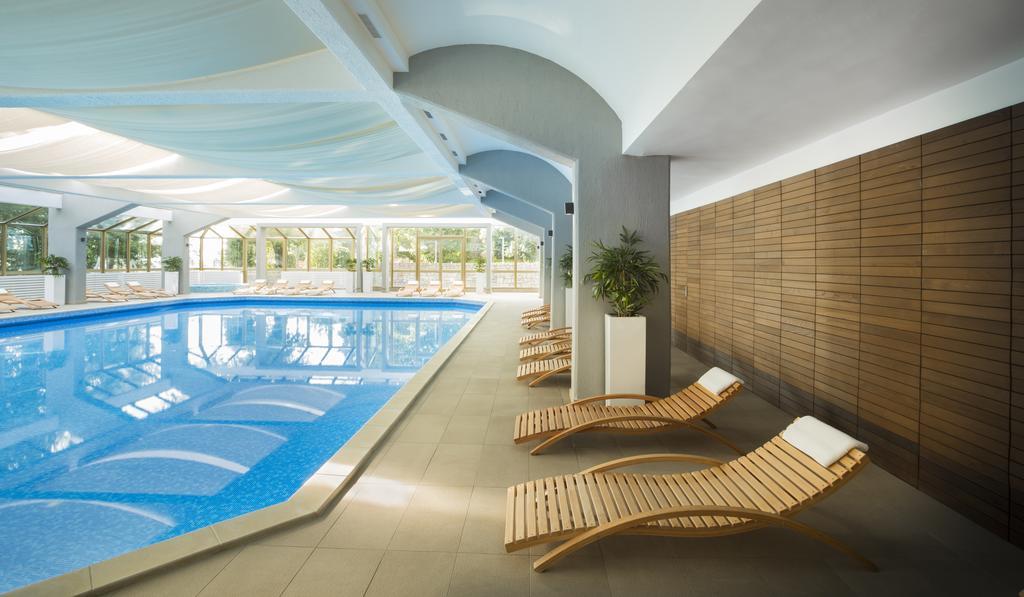 Hotel Excelsior - Liburnia Ловран Екстериор снимка
